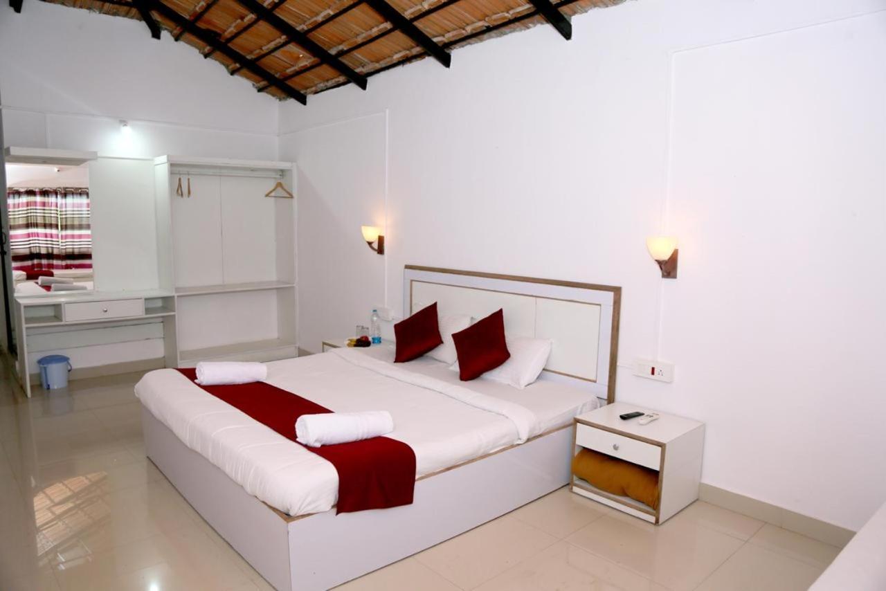 La Flora Beverly Hill Resort Madikeri Ngoại thất bức ảnh